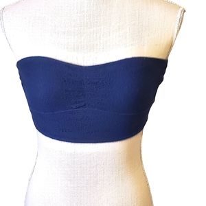 GILLY HICKS | Women's navy blue lace overlay bandeau bralette. Size *small.